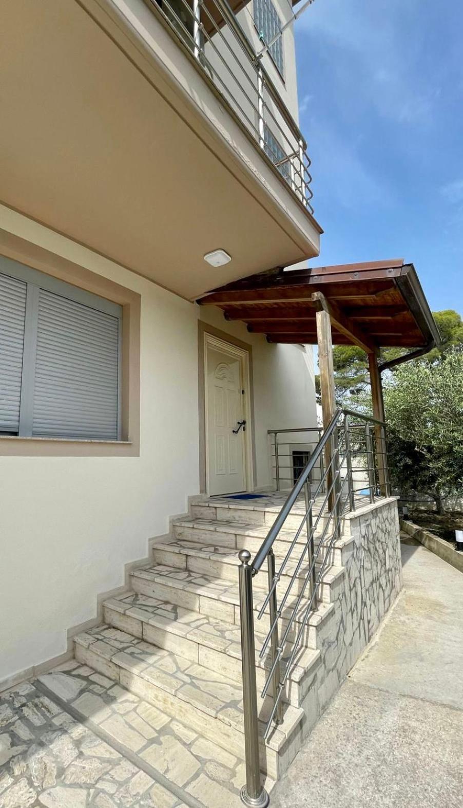 John'S Holiday Home Vlorë Exterior foto